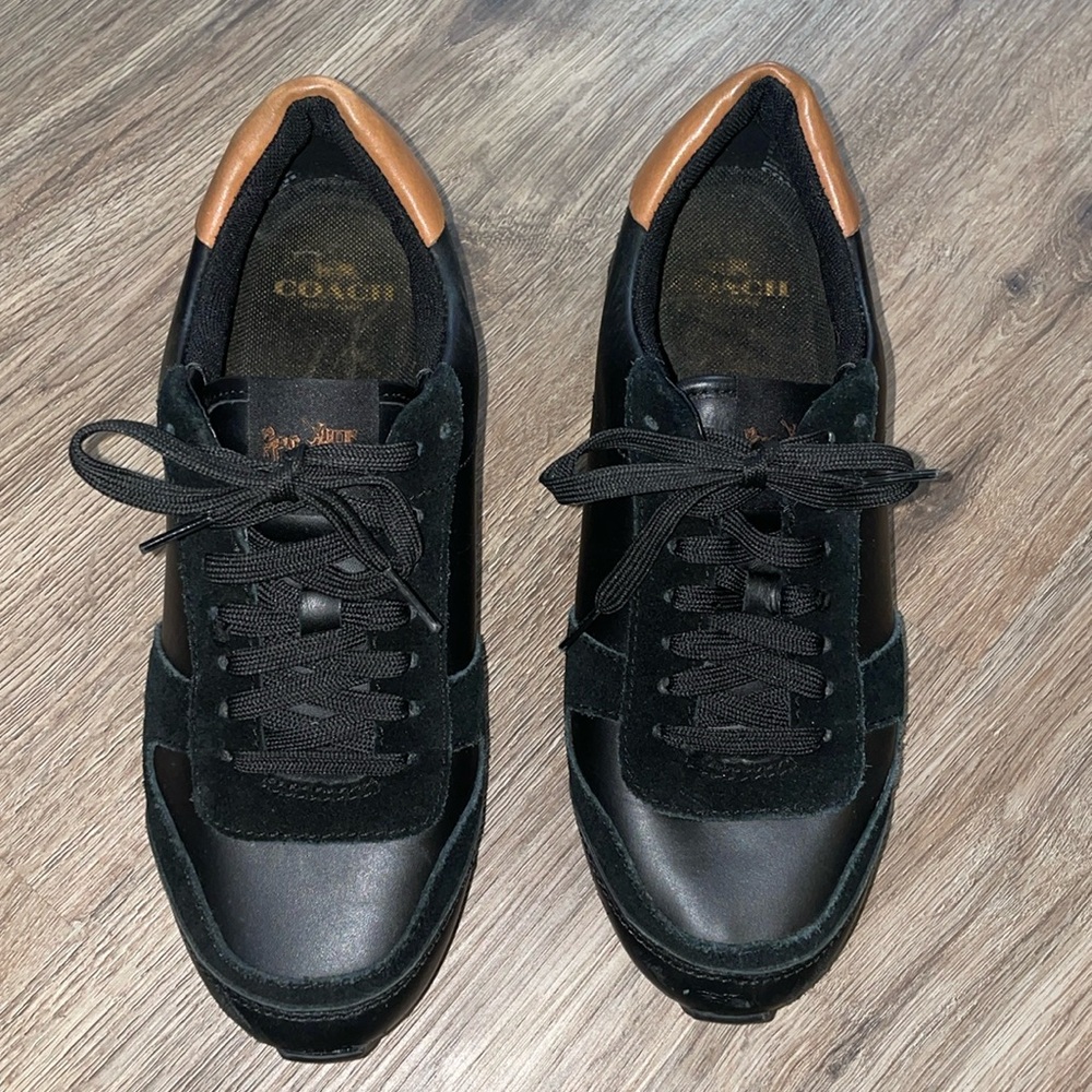 Coach black tennis shoes sneakers size - 8b